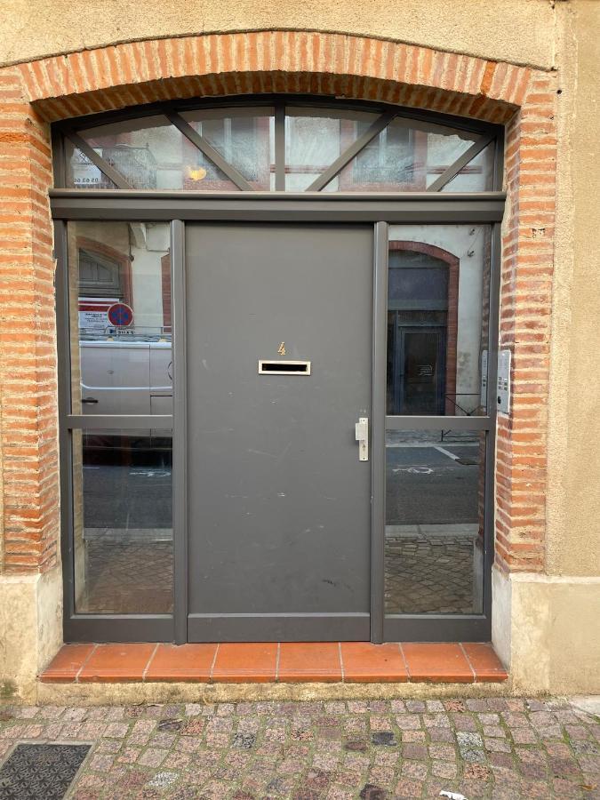 Le Theatre, Coeur De Ville Montauban Bagian luar foto